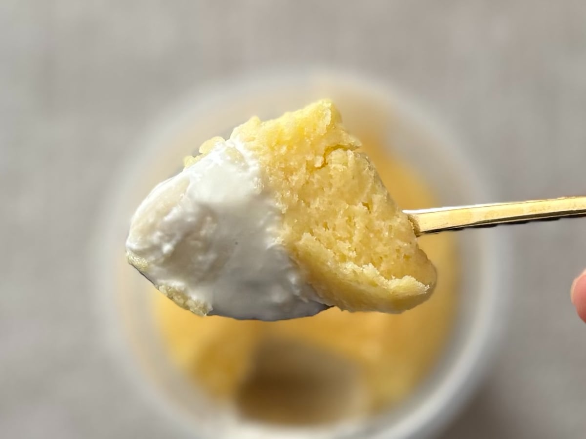 最強コラボきた!【ファミマ限定】定番土産を再現した新スイーツの味は?