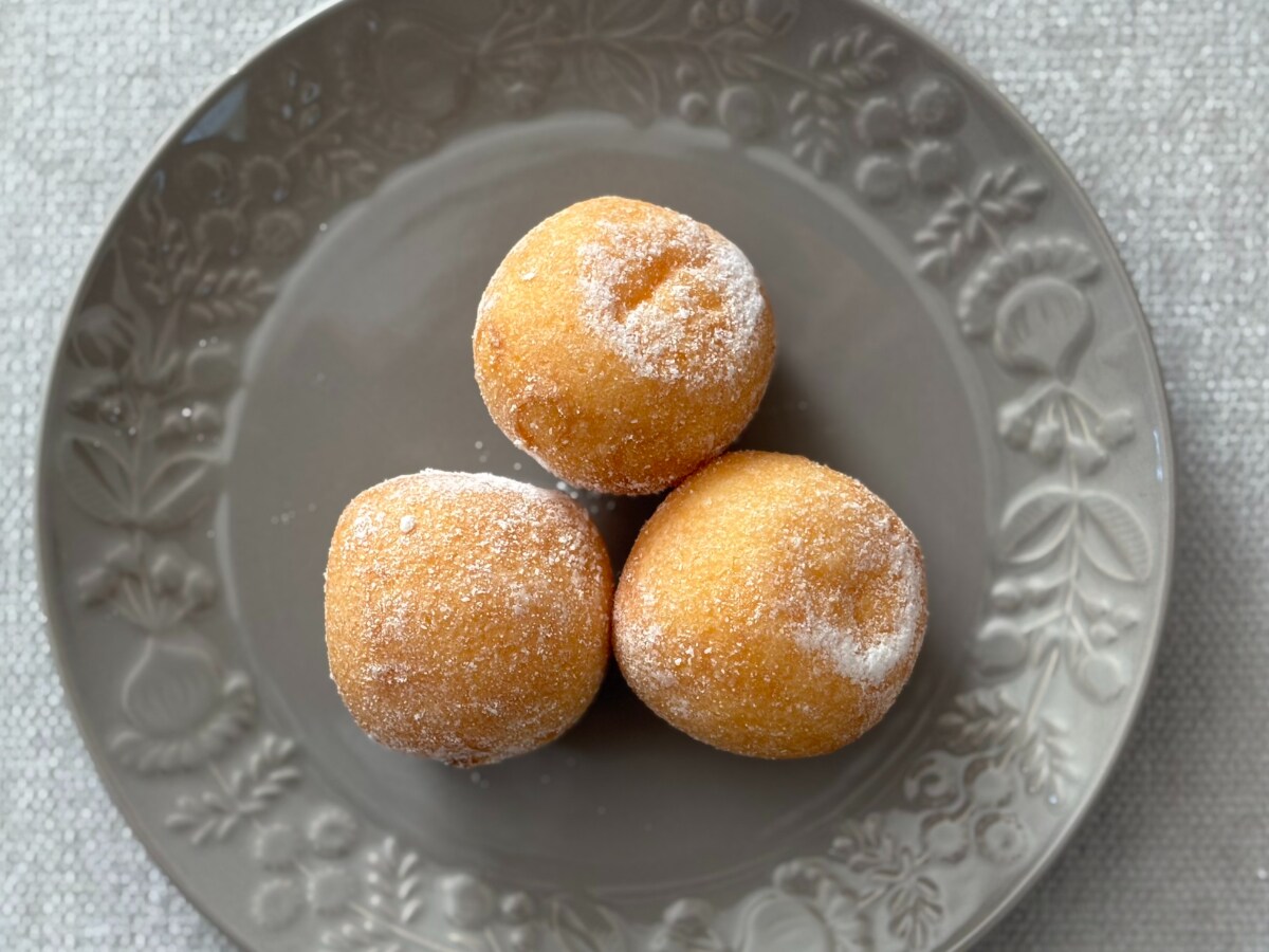 「おいしすぎて感動」「優勝」【ファミマ】もちもちの新ドーナツが登場