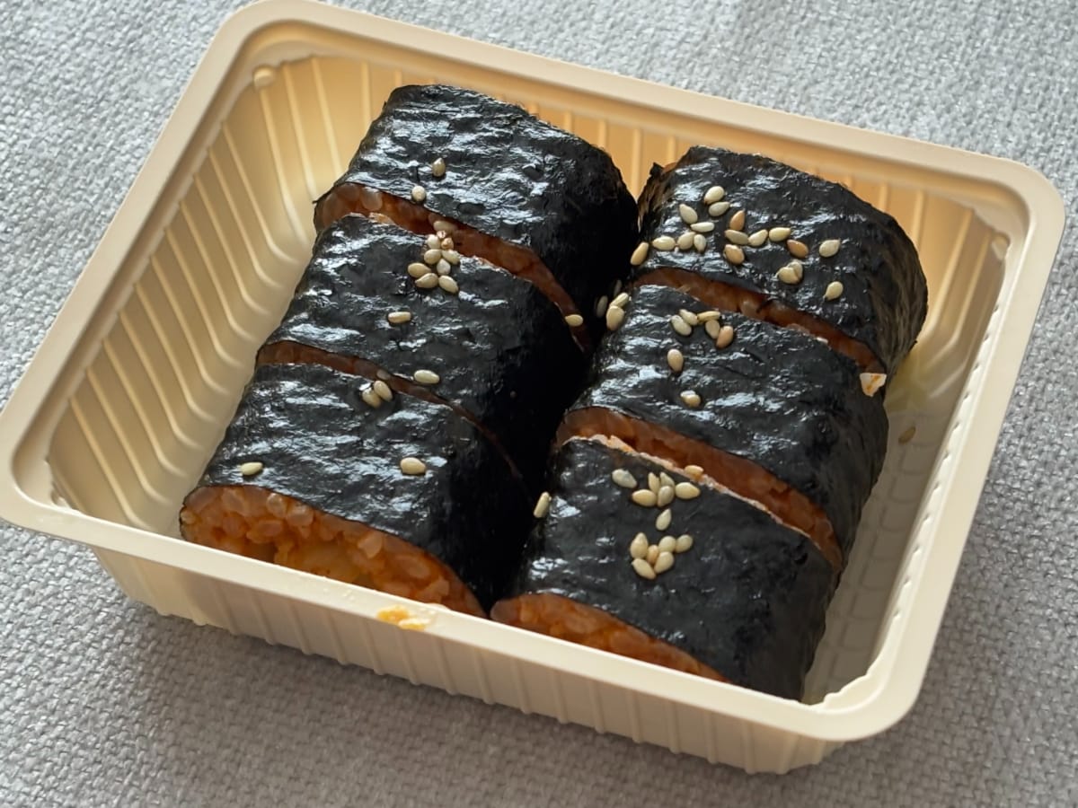 とろシャキ食感×ピリ辛味がたまらん♡【ローソン】人気店監修商品を実食！