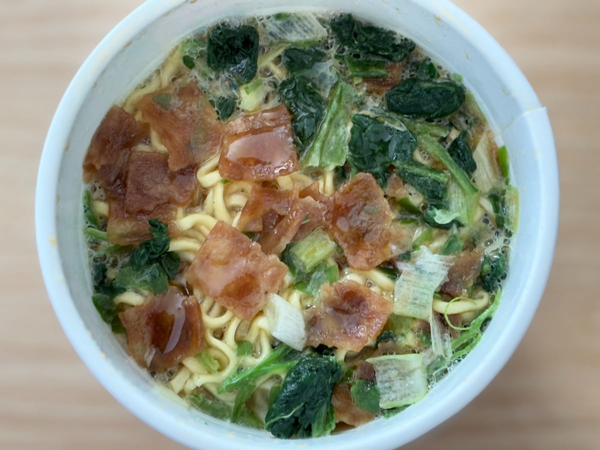 まろやかな豚骨醤油が美味【セブン】「家系御三家」再現のカップ麺を実食