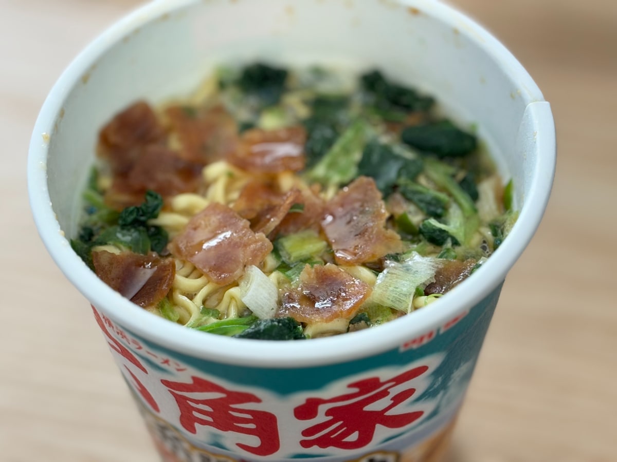 まろやかな豚骨醤油が美味【セブン】「家系御三家」再現のカップ麺を実食