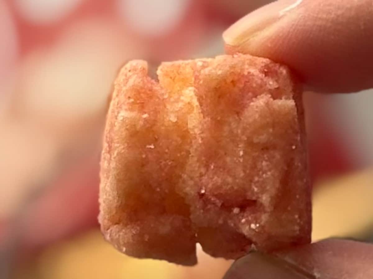 「再現度高し」「大ヒット」【亀田製菓】「堅ぶつ」新作は酸味がウマい!