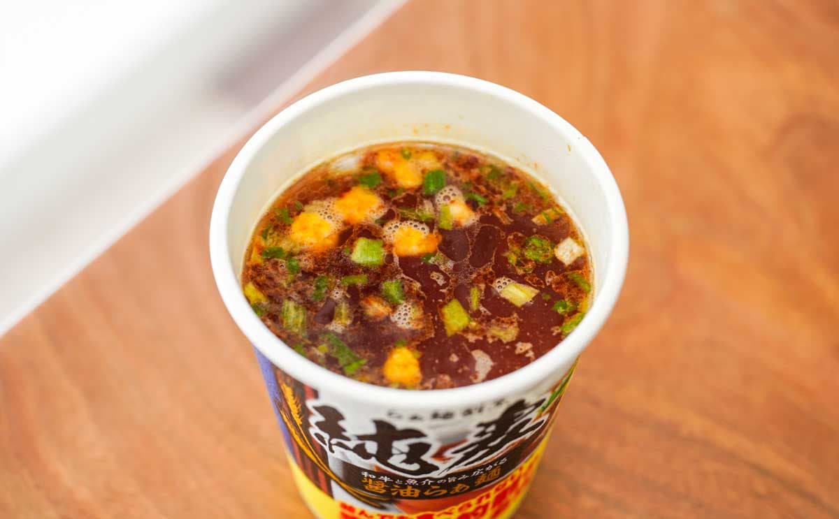 「箱買いしました」【日清】名店監修のカップ麺が美味いってよ