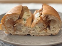 タルタルソースがうまぁ……！【ファミマ】ガッツリ系のパンが再登場