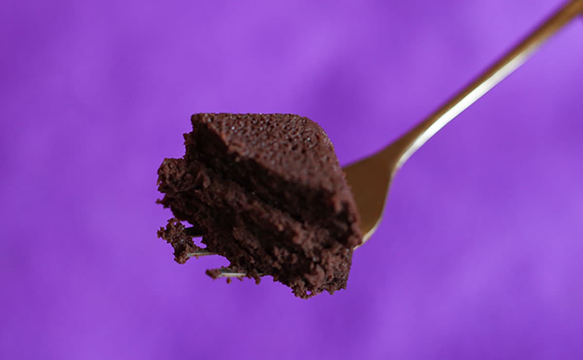 「ローソンの本気」「リピ決定」新発売の“茶色い物体”がやばいやつだった