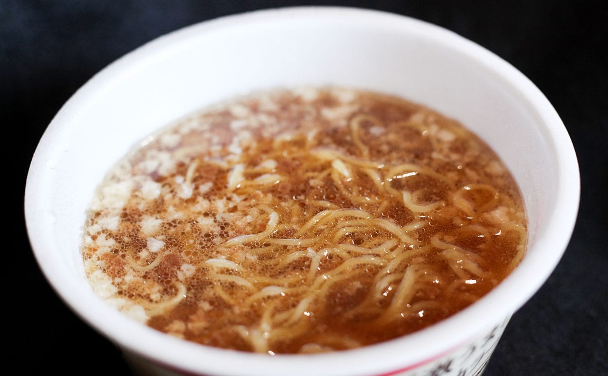 「過去一うまい」の声も。具なしだからと侮れない【ローソン】の新作『カップ麺』
