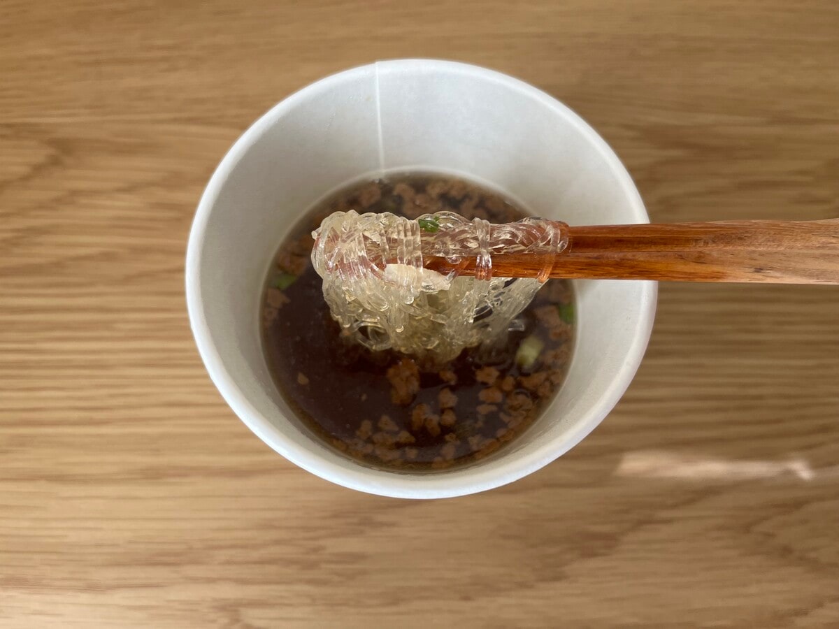 "紹興酒を使った本格スープ！【エースコック】小籠包のなかみ味のスープはるさめが登場 "