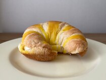 「甘うま！」【ファミマ】はちみつホイップが入ったクロワッサンが登場