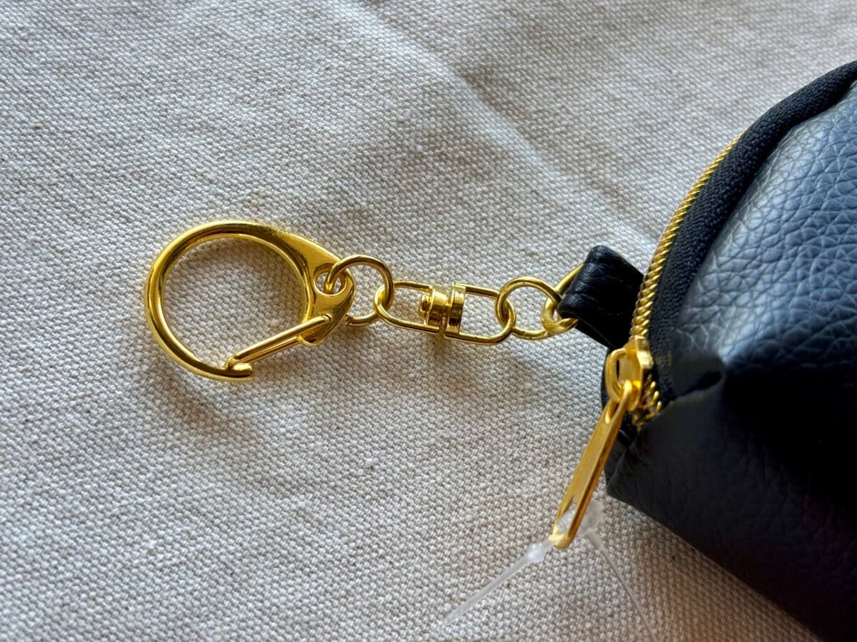 【ダイソー】「エコバッグ」が超優秀！ ポーチ付きでおしゃれ＆高見え♡