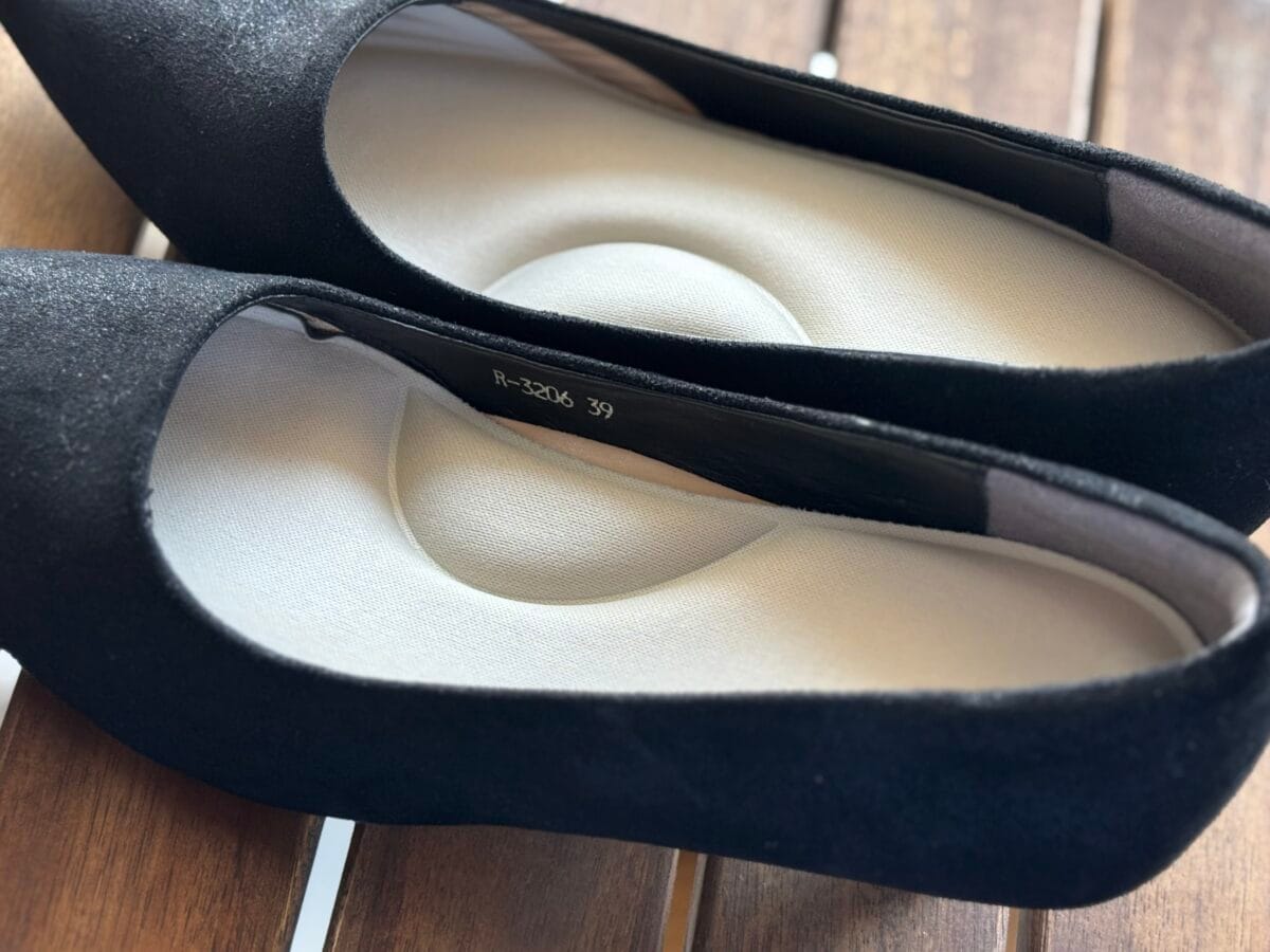 【ダイソー】「低反発インソール」で負担軽減! 痛み・においも一発解決