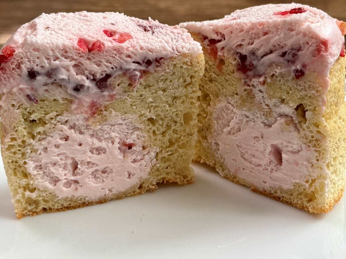 いちご×バナナ＝最高【ローソン】新作ふわふわマフィンを実食