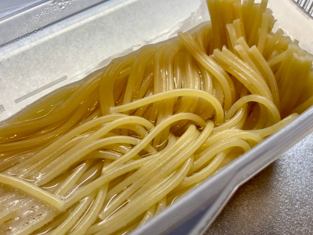 【セリア】レンジで最強時短パスタ！ 絶対買いの神アイテムが超便利