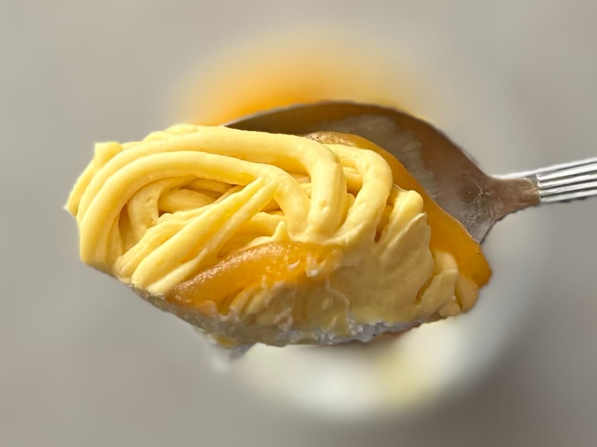 芋づくしの味に「やみつき」「んまっ」【ファミマ】ビッグなパフェが登場