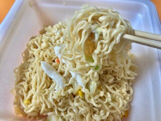 不安？微妙？美味しい？【明星】一平ちゃんから予想外のフレーバーが！