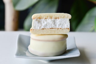 「甘さがたまらない」【ロッテ】パケもかわいい冬だけの白いチョコパイ