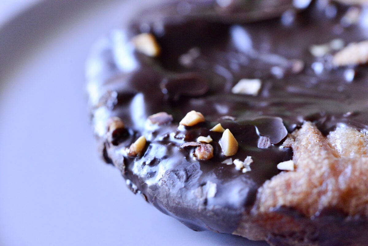 モンスター級のカロリーに震える【ファミマ】うまいけど「ヤバイ」新作