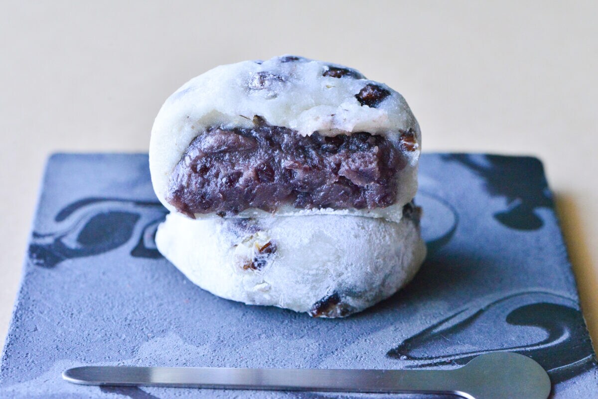 「あんこたっぷりでおいしい」【ローソン】塩味と甘味のバランス◎の和菓子