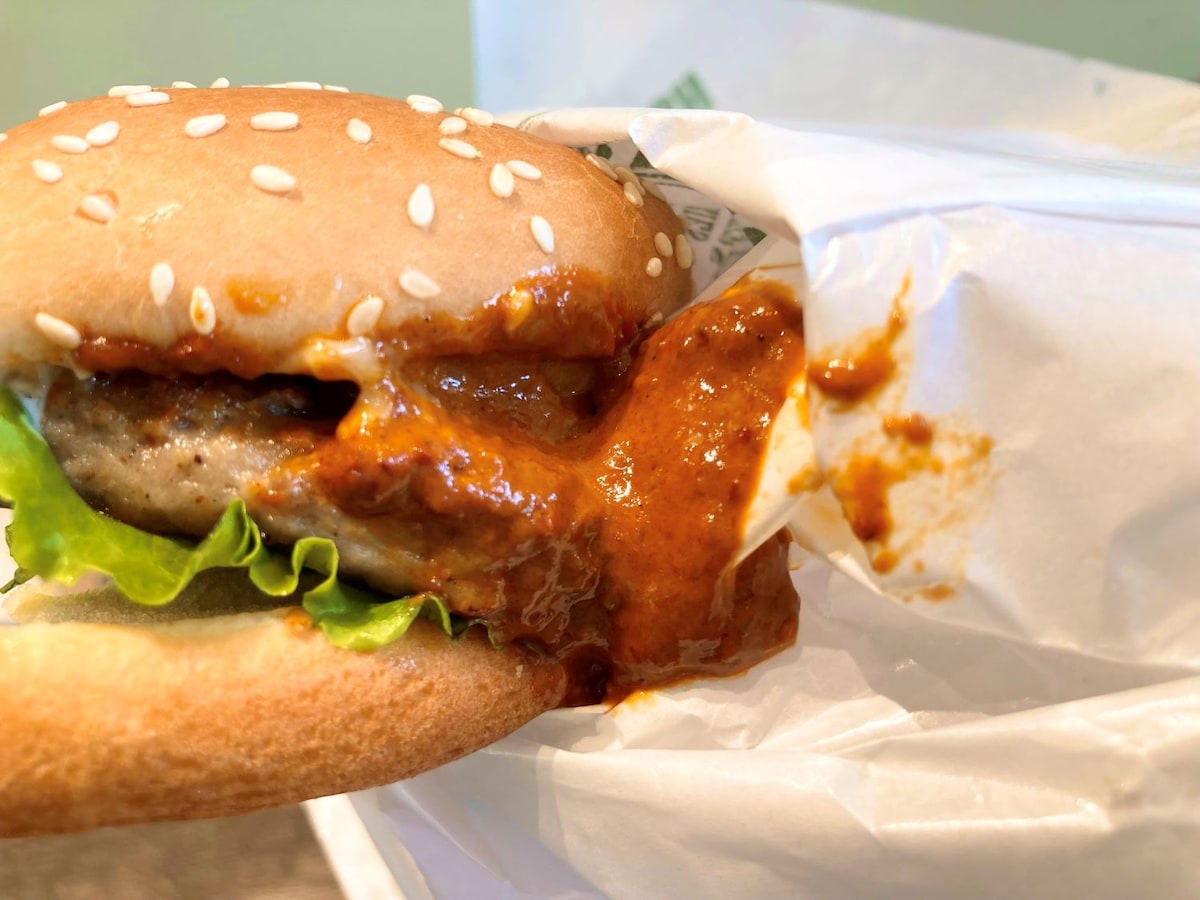 クラシックアボカドスモークチーズバーガー~シビ辛麻辣~