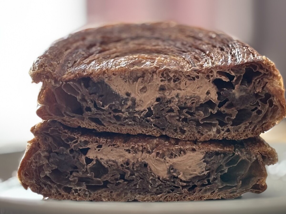 「チョコ感たっぷり」で大満足♡【ファミマ】もちもち食感のパンが美味