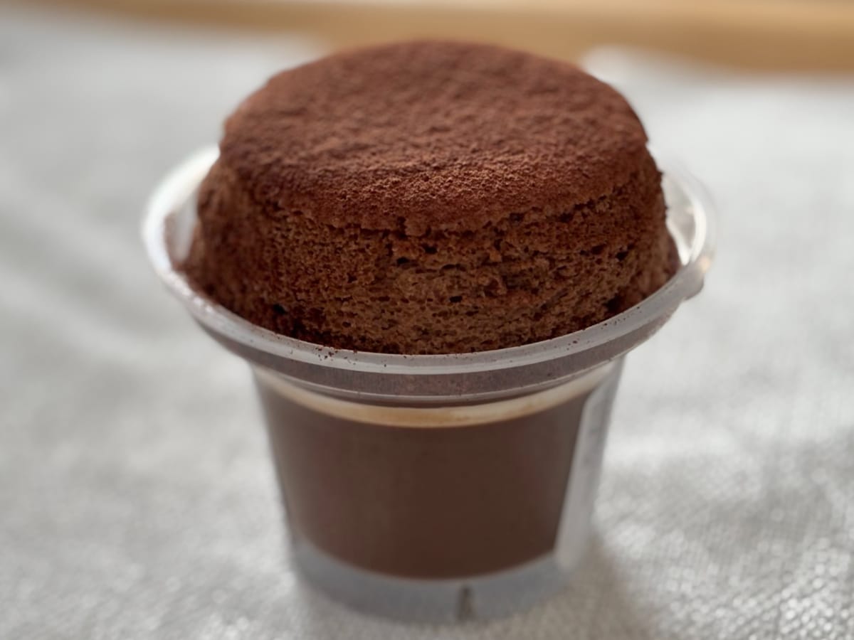 「天才的」なウマさがチョコ好きにおすすめ!【ファミマ】の人気プリン