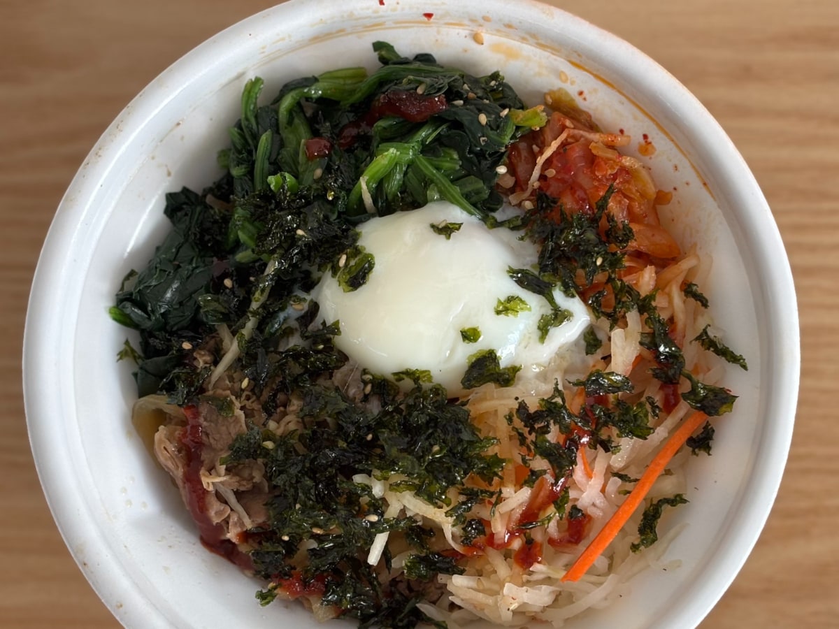 「うま〜〜〜!」「めっちゃボリュームあった」【すき家】に旨辛の丼登場