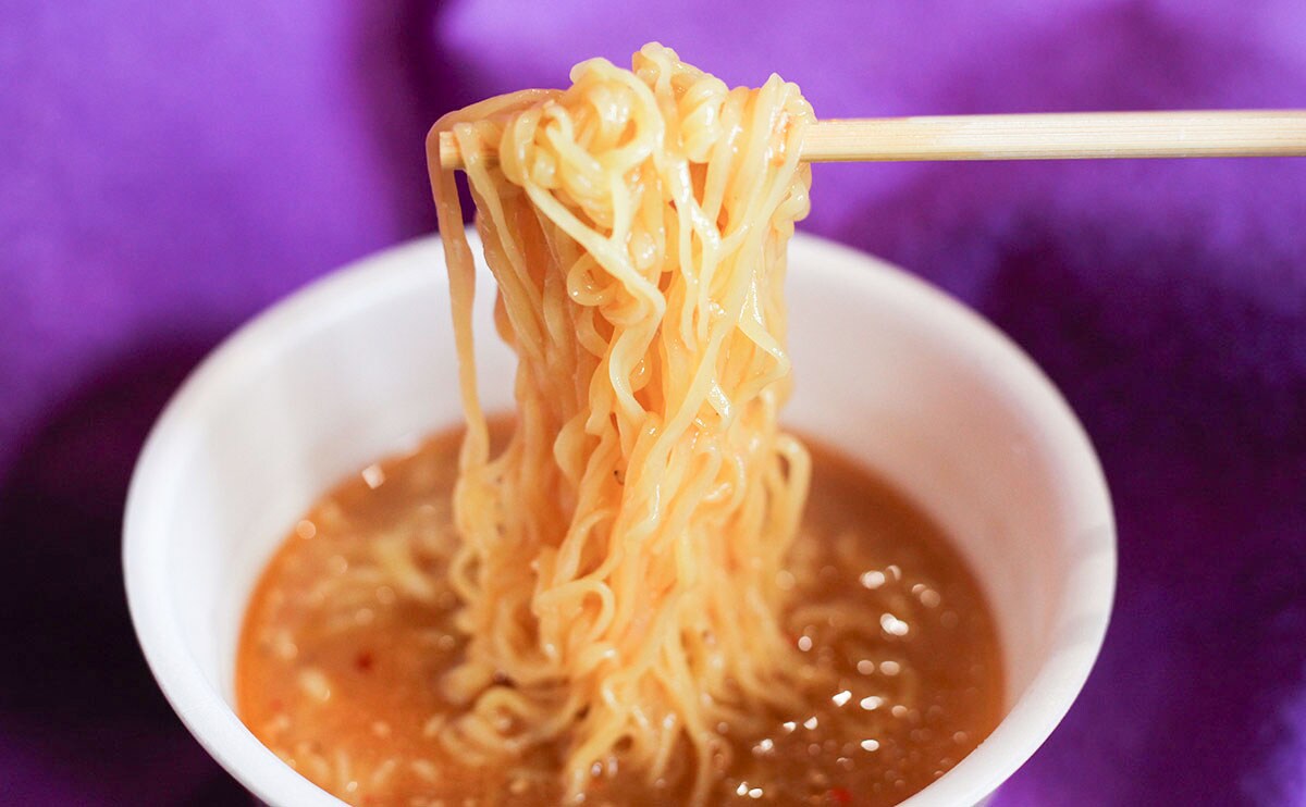 「こういうのでいいんだよ」【ローソン】の新作カップ麺はシンプルなのに超美味
