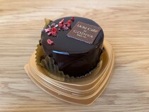 「上品な味わい」【ローソン】GODIVAコラボのガトーショコラが登場