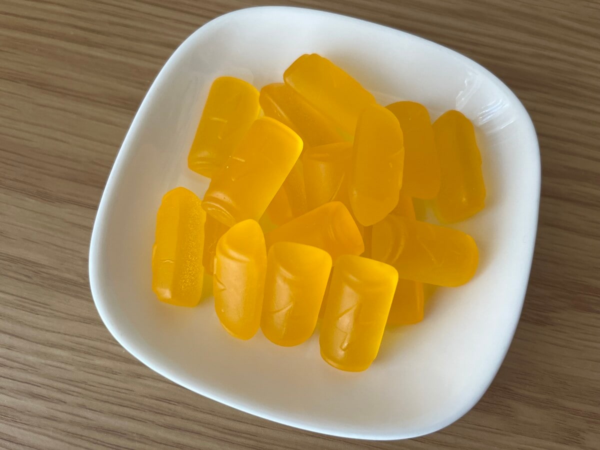 ピリッと辛くて「目が覚める！」【明治】の新作ハードグミが超刺激的！