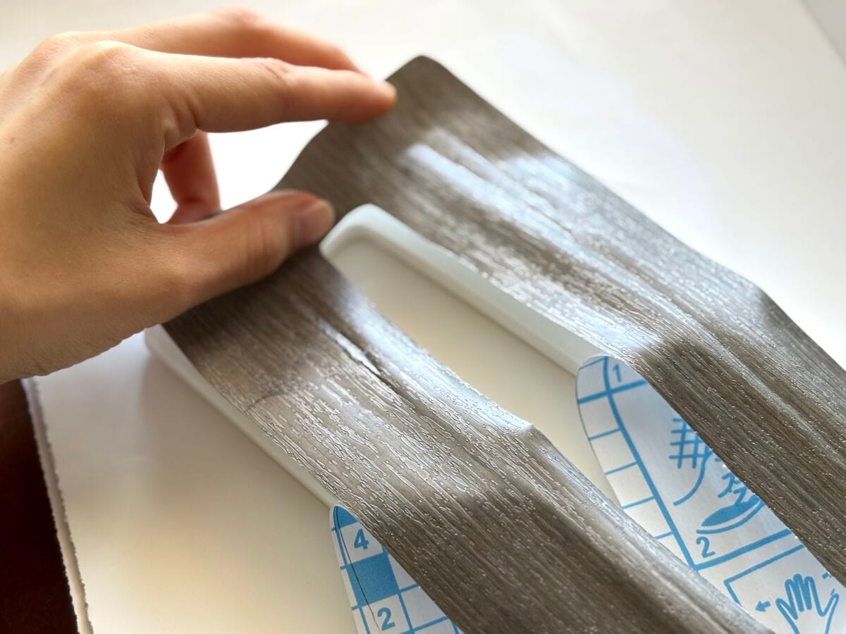 【ダイソー】カッティングシートで簡単ホテルライクDIYに挑戦!