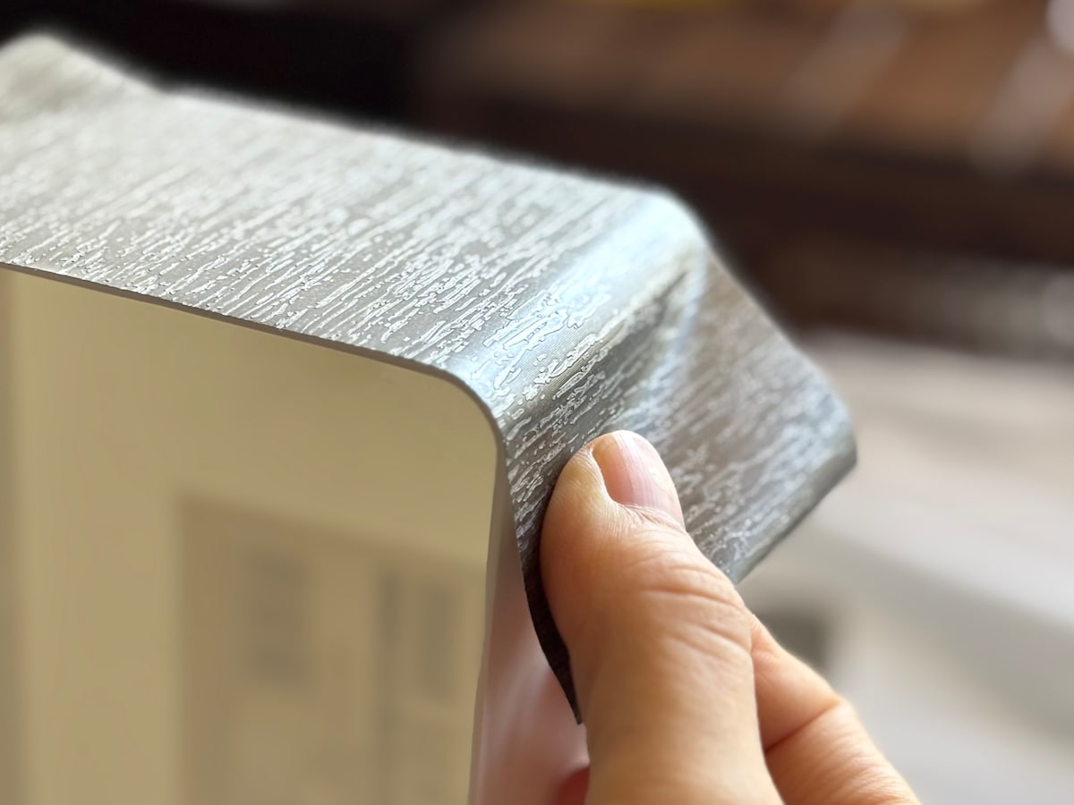 【ダイソー】カッティングシートで簡単ホテルライクDIYに挑戦!