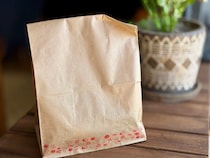 今季大注目の限定バーガー【ロッテリア】でアレが食べられるってマジ！？