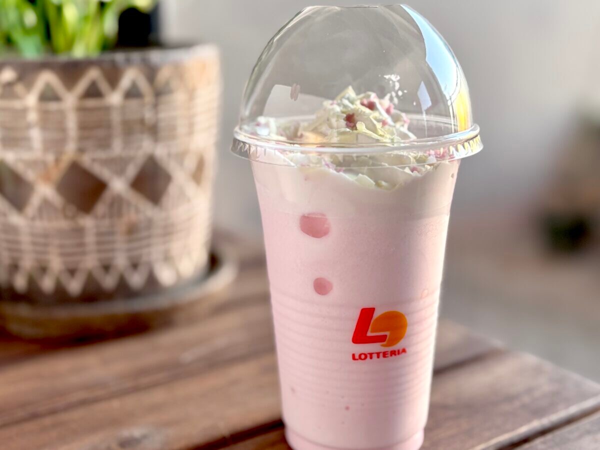 まるでパフェ！？【ロッテリア】の春ドリンクは乙女心をくすぐる可愛さ♡