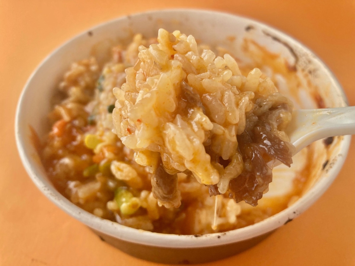 「最高」「2日連続で食べた」【セブン】あの人気料理がドリアになったぞ