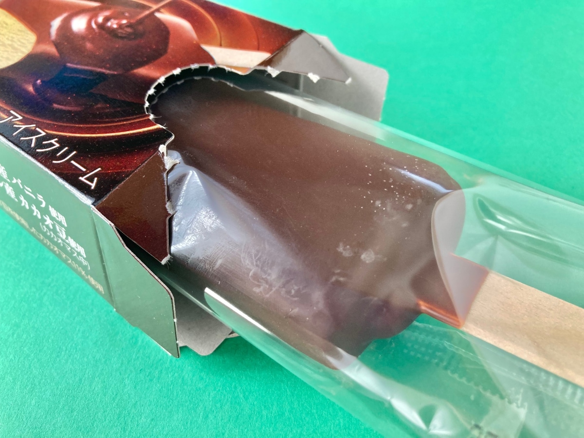 数量限定のアイスバー！！【ファミマ】香りも楽しめる贅沢な一本