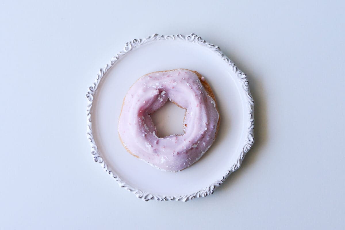 過去イチもちっとやわらか【ミスド】『桜もちっとドーナツ』全種食べ比べ