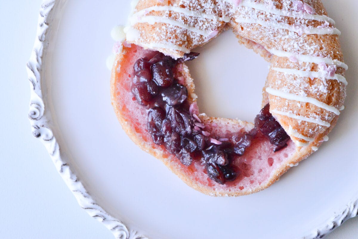 過去イチもちっとやわらか【ミスド】『桜もちっとドーナツ』全種食べ比べ