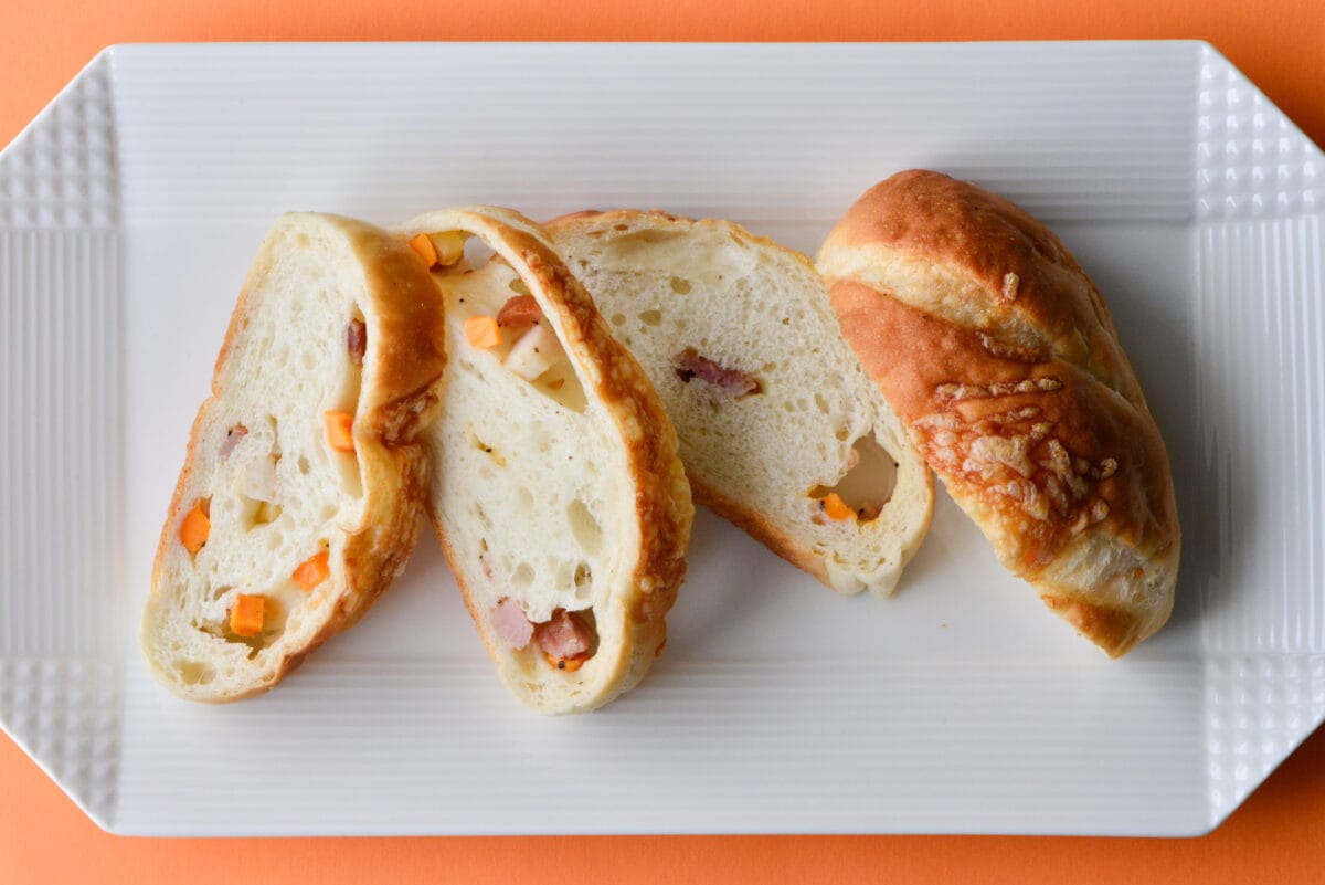 「一生売っててほしい」【セブン】ワインにもあう本格食卓パンが再登場