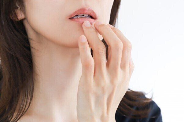 この時期気になる唇の荒れ。原因は栄養不足？唇荒れ対策で摂りたい栄養素を管理栄養士が解説