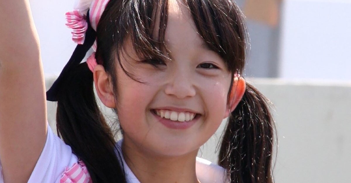 12歳でデビューした“初々しいアイドル”が9年後…… エモすぎる2枚に「ビックリ!」「人生の半分って本当にすごい」