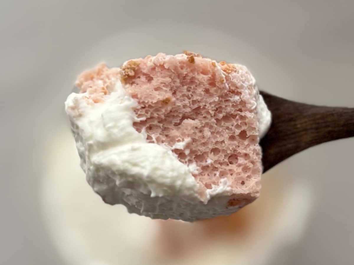 おいしすぎて「神」「優勝」の声も!【セブン】話題の桜スイーツを実食