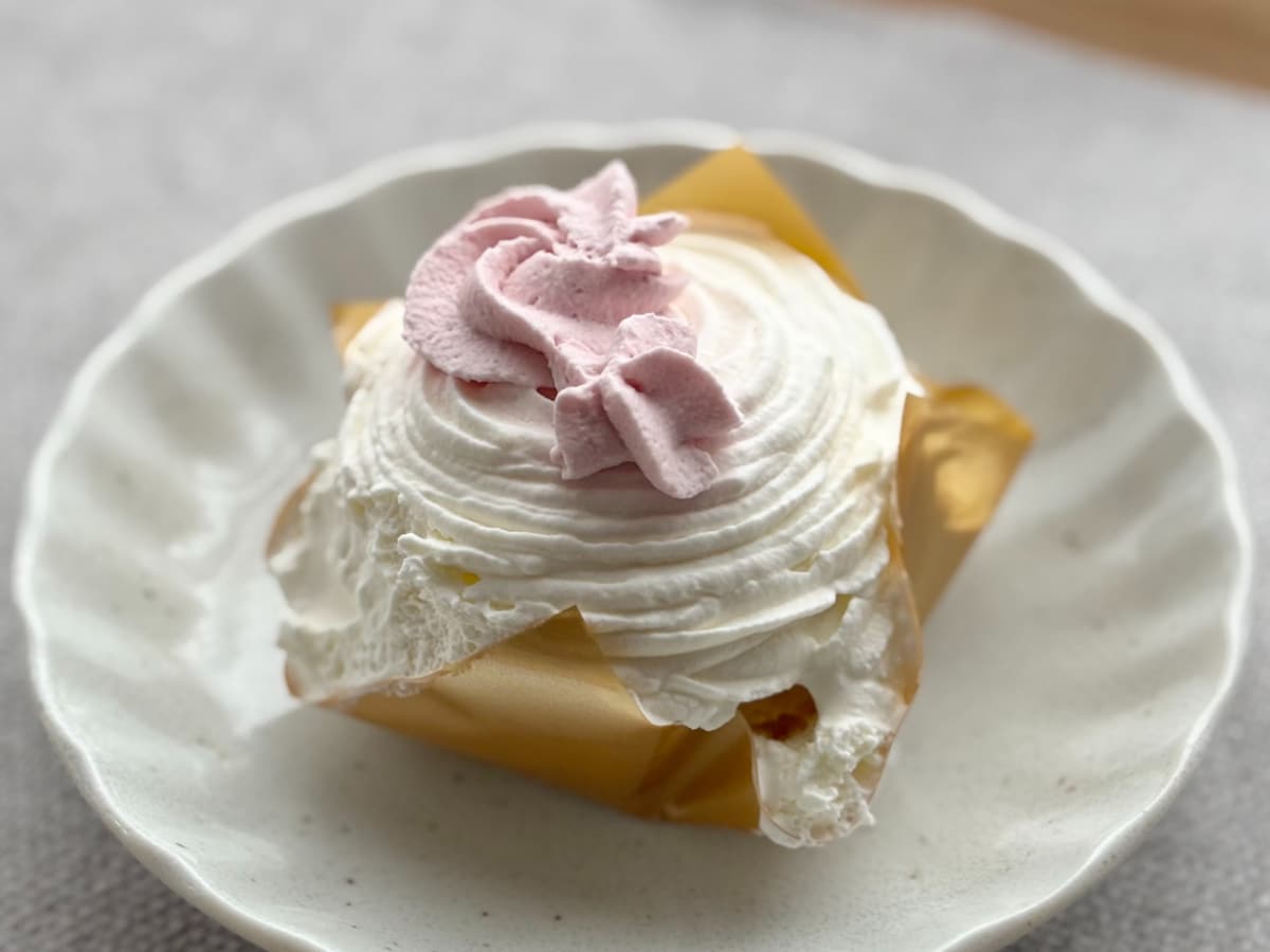 「春らしくやさしい」「天才」【セブン】の新作いちごケーキが豪華!