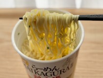 「完成された味わい」「ピカイチ」【マルちゃん】に名店の鶏白湯が再登場