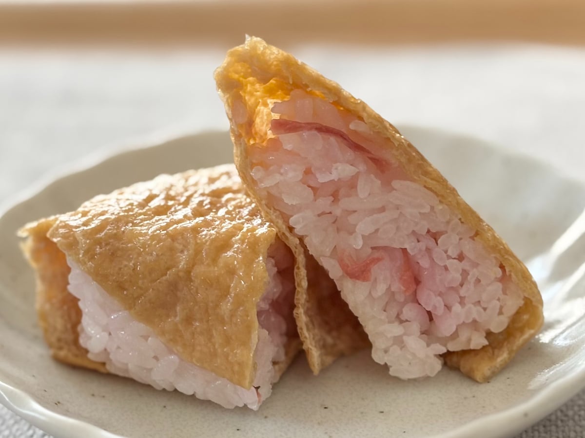 後味さっぱりで「最高に美味い」【セブン】のいなり寿司はハマる味!