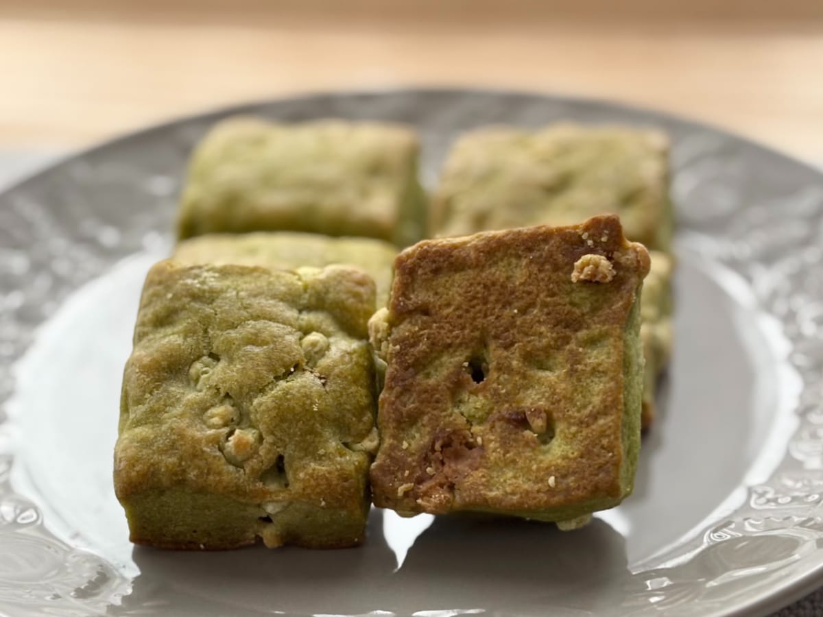 「魔性の食い物」「ハマりそう」【ファミマ】の人気おやつに新作登場