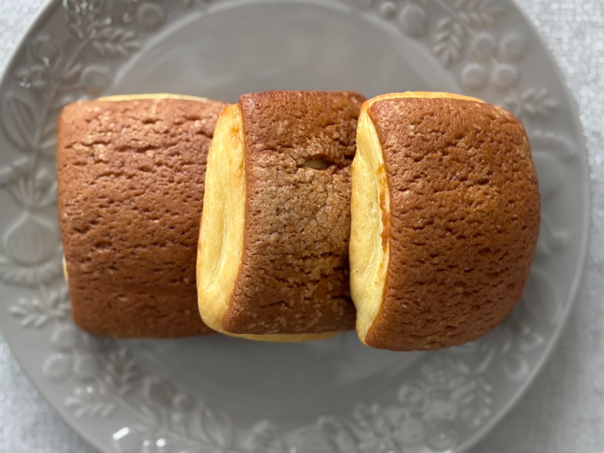 パンであれを再現!?【セブン】の名前が気になりすぎる商品を食べてみた