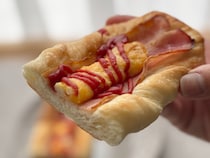 みんなが好きな定番味！【ファミマ】朝食に食べたい総菜パンが再登場