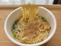 塩味スープがクセになるウマさ！【ファミマ】名店監修のカップ麺が登場