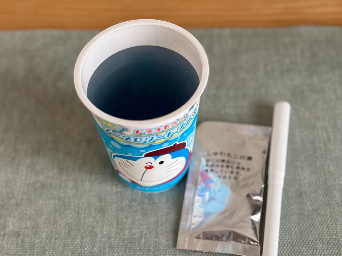 作るのが楽しすぎる不思議ドリンク！【ファミマ×ドラえもん】の限定商品