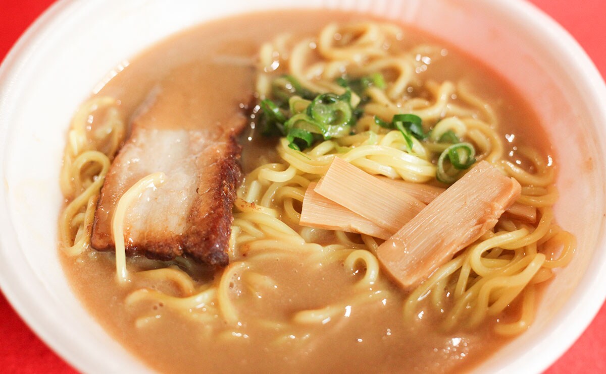 「ジェネリック天一」と噂の【ファミマ】新商品を食べてみた