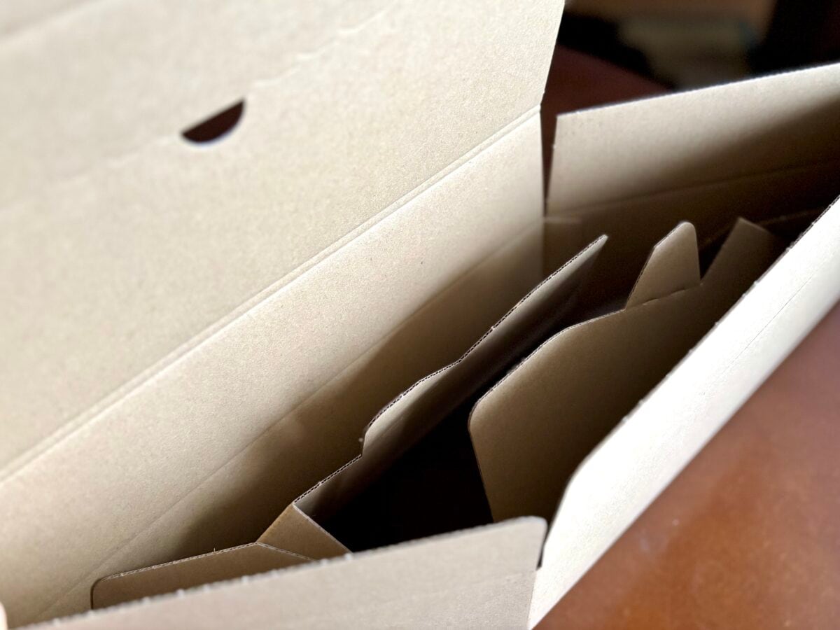 【ダイソー】で買えるダンボールおすすめ5選!サイズや組立て方も紹介